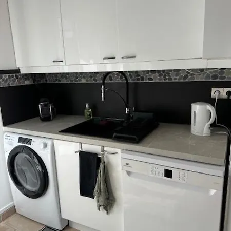 Apartment Endoume Mon *